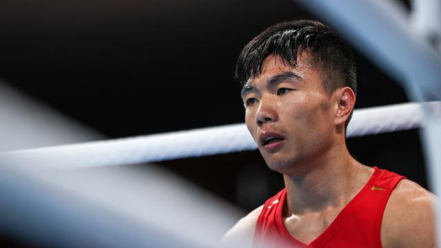 视网膜两次脱落 胡建关靠毅力站在东奥拳击赛场